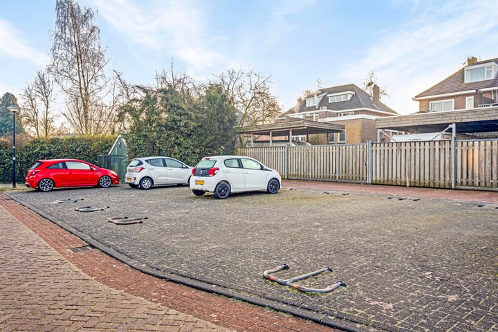 Foto 21 van Hintham 68-B