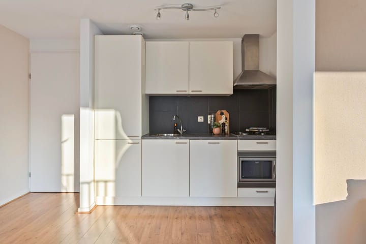 Foto 10 van Hintham 68-B