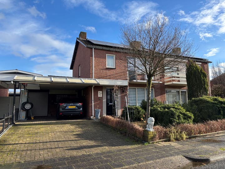 Foto 1 van van Loonstraat 32