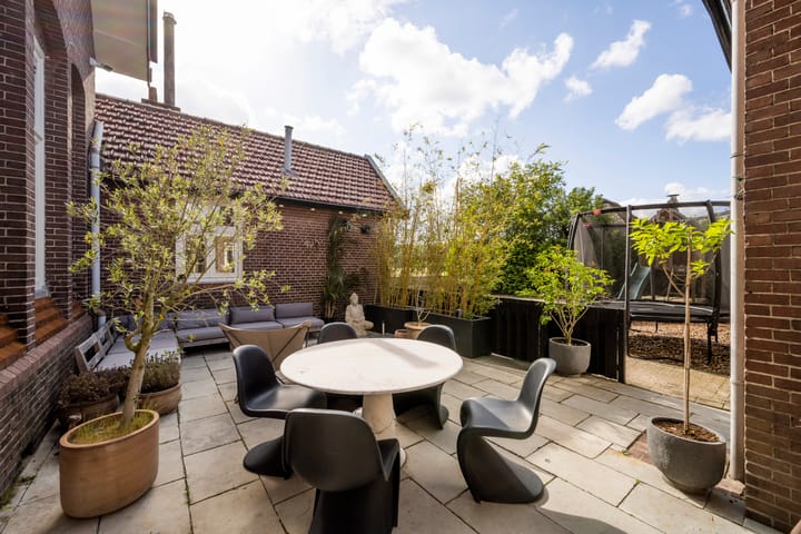 Foto 23 van Leeuwenlaan 6