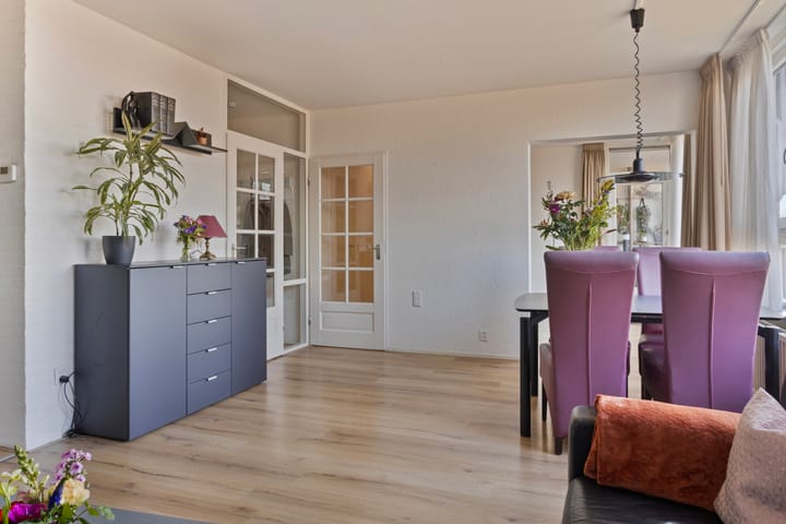 Photo 11 of Korfakker 48-A