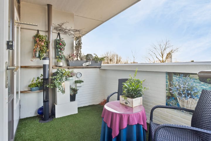 Photo 18 of Korfakker 48-A