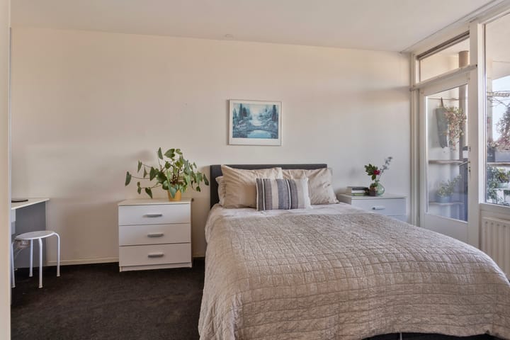 Photo 22 of Korfakker 48-A