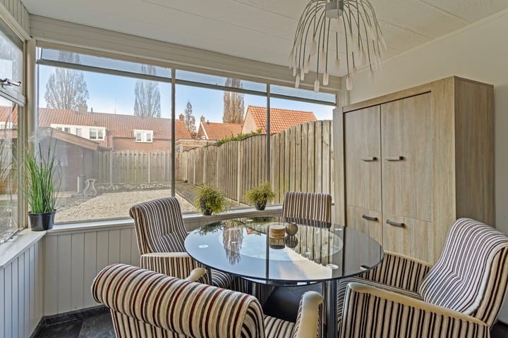 Foto 12 van Julianastraat 21