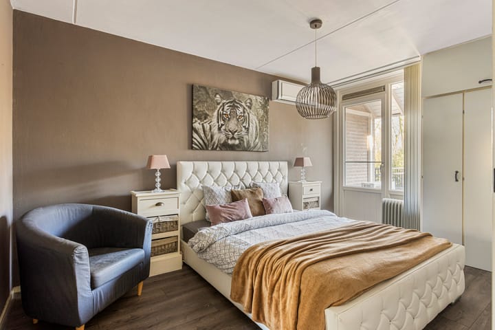 Foto 3 van Vestapad 24