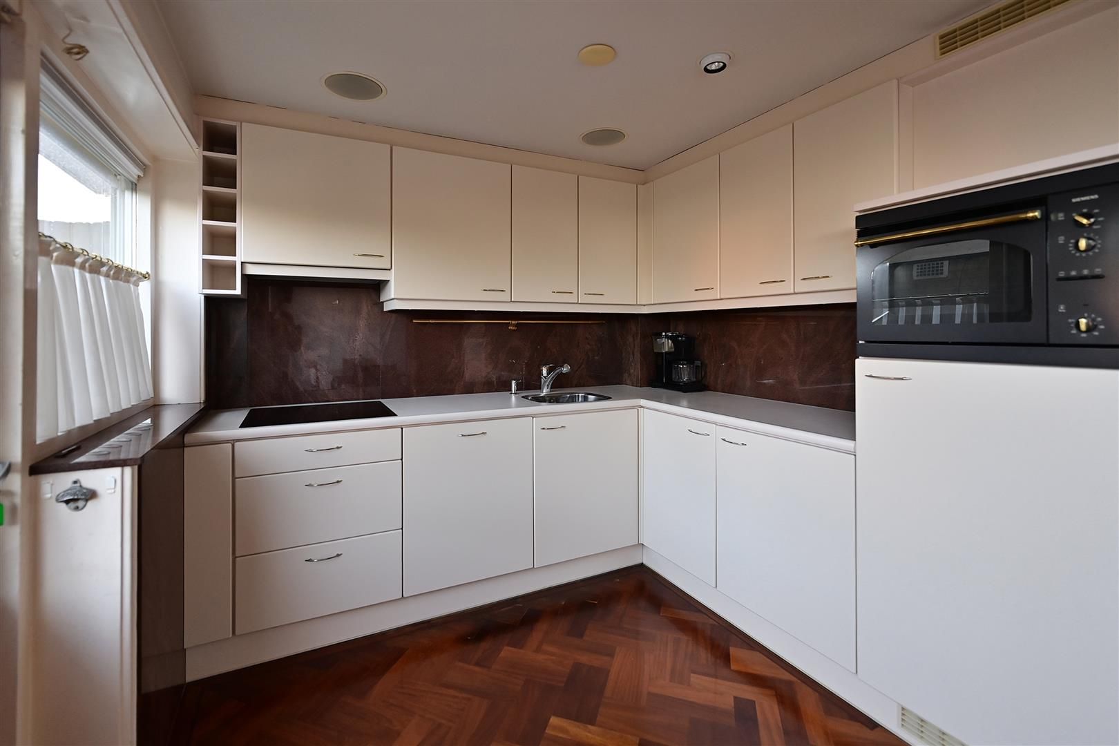 Photo 6 of Zuidereinde 108