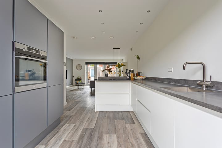 Foto 13 van Pieter Verhagenlaan 22