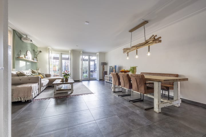 Foto 16 van Marie van Zeggelenlaan 16