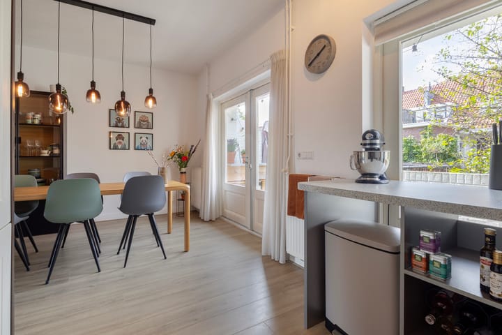 Foto 10 van Beeldhouwerstraat 12