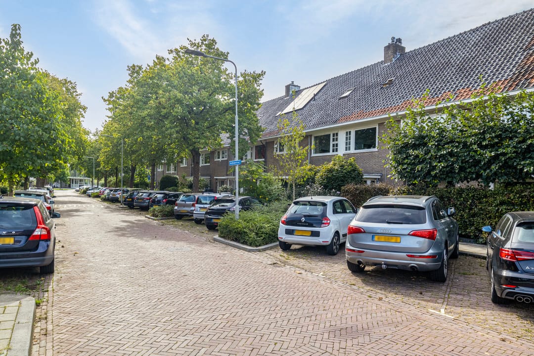 Foto 28 van Beeldhouwerstraat 12