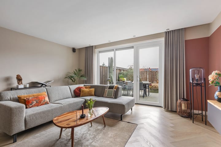 Foto 2 van Eschstraat 12-A