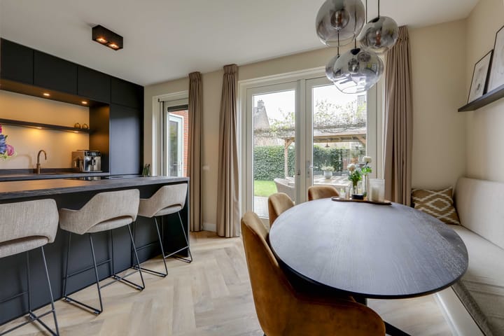 Foto 12 van Steenslag 10