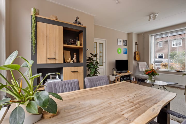 Photo 11 of Goudsbloemstraat 119