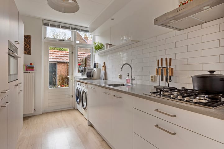 Photo 15 of Goudsbloemstraat 119