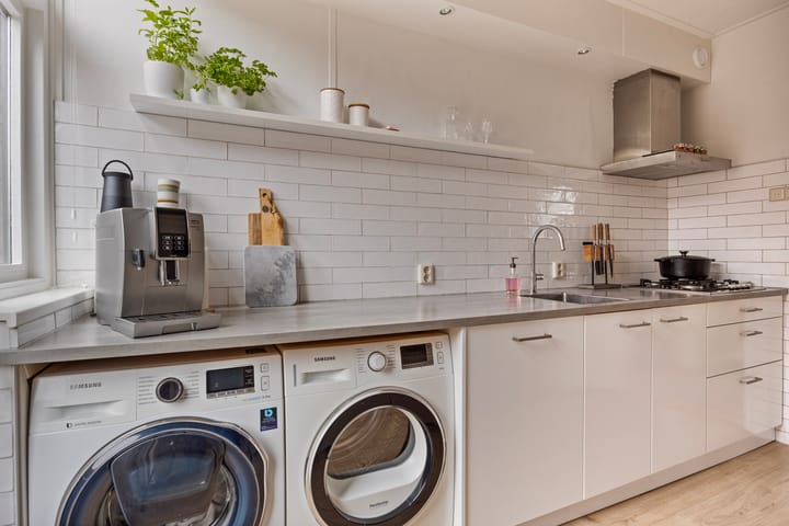 Photo 16 of Goudsbloemstraat 119