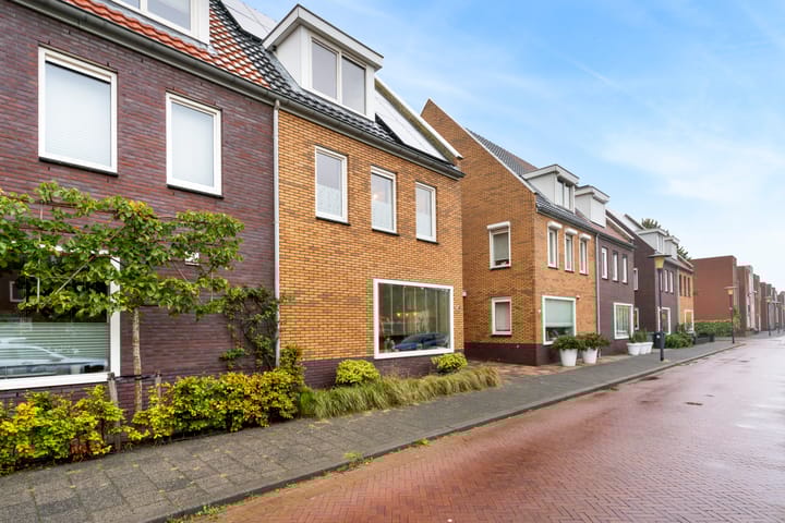 Foto 30 van Vlinderweg 10