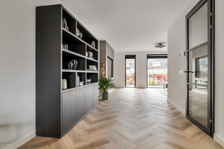 Foto 9 van Van der Lijnhage 4