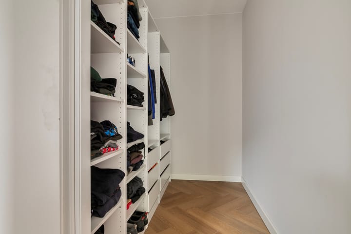 Foto 16 van Van der Lijnhage 4