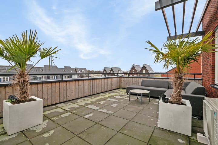 Foto 28 van Van der Lijnhage 4