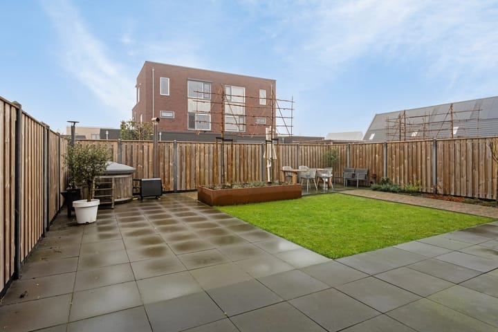 Foto 31 van Van der Lijnhage 4