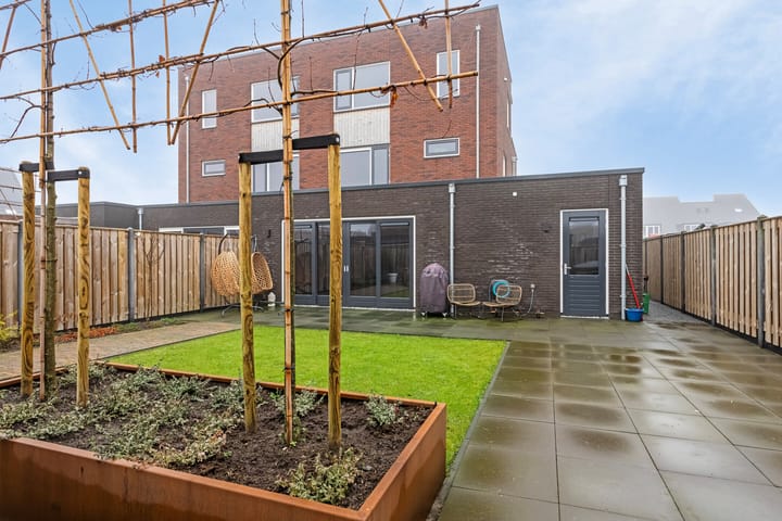 Foto 34 van Van der Lijnhage 4