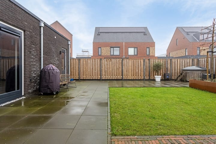 Foto 36 van Van der Lijnhage 4