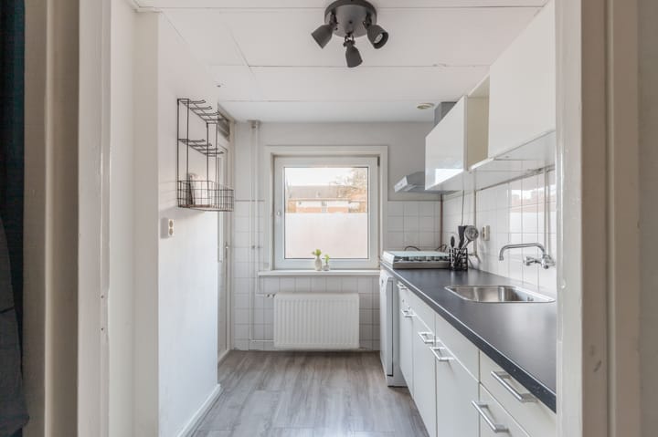 Foto 7 van Staringstraat 14