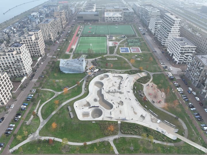 Foto 25 van Faas Wilkesstraat 235