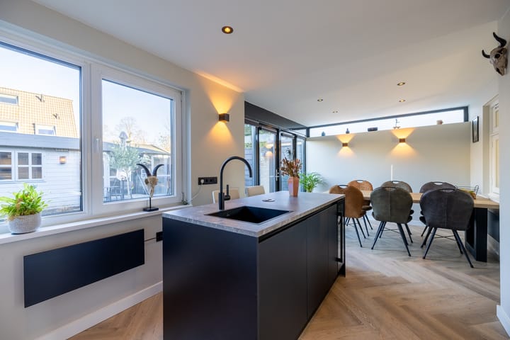 Foto 12 van de Vlierbes 4