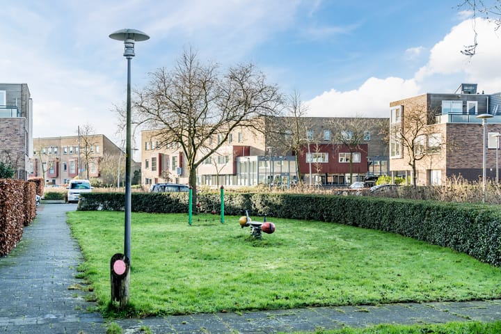 Foto 38 van Kompas 18