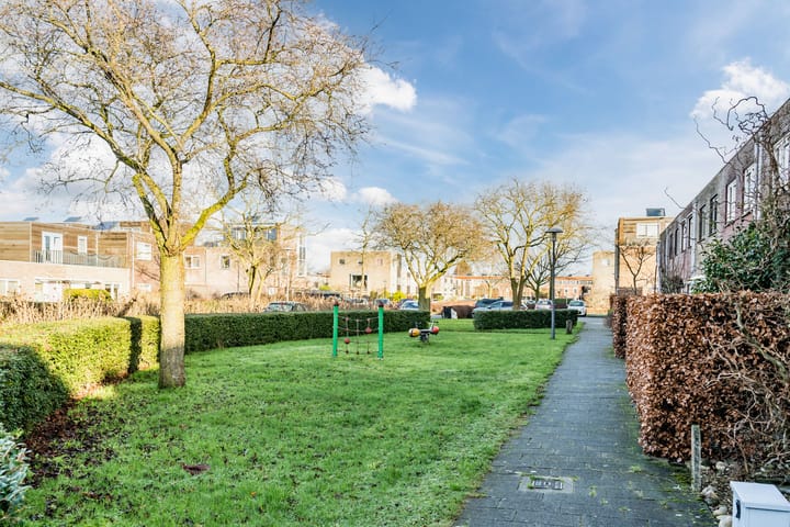 Foto 40 van Kompas 18