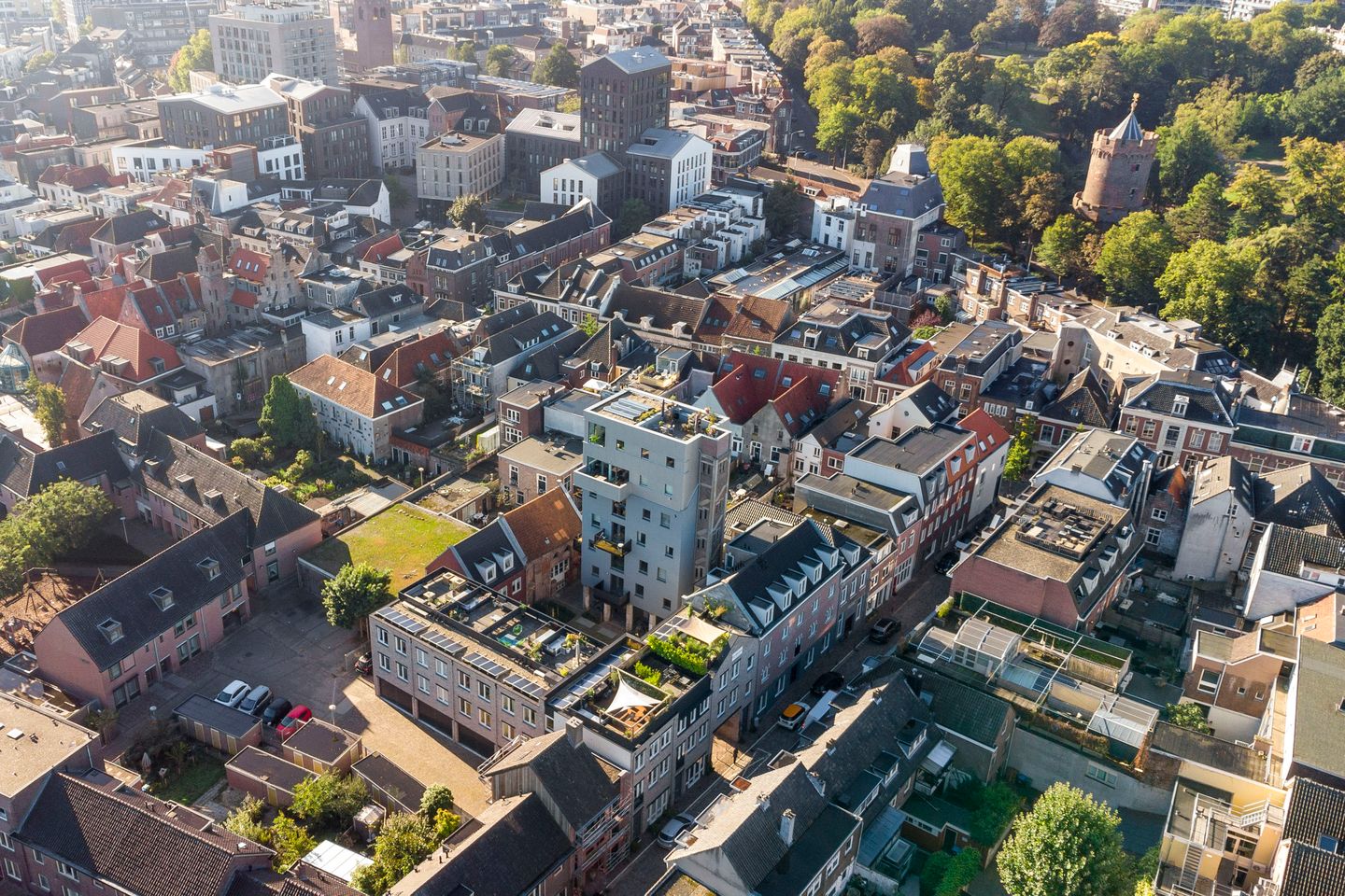 Foto 50 van Halvegas 1