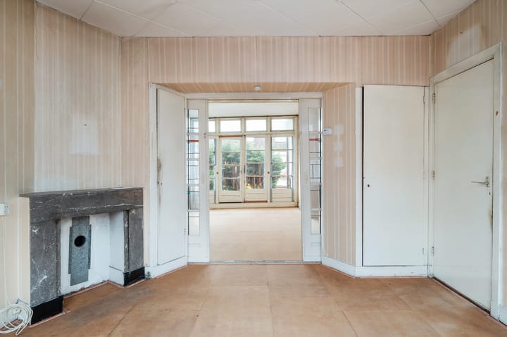 Foto 8 van Zestienhovensekade 247