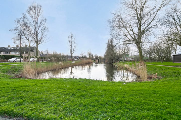 Foto 27 van Acaciaplein 134