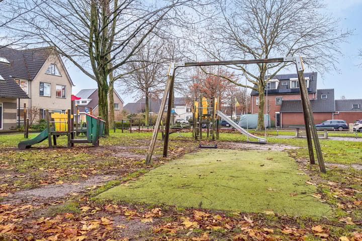 Foto 34 van Donsvlinderstraat 61