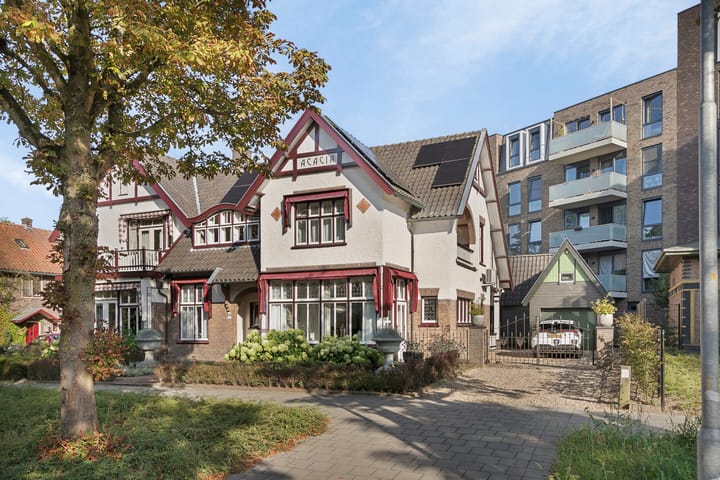 Photo 2 of Oranjelaan 4