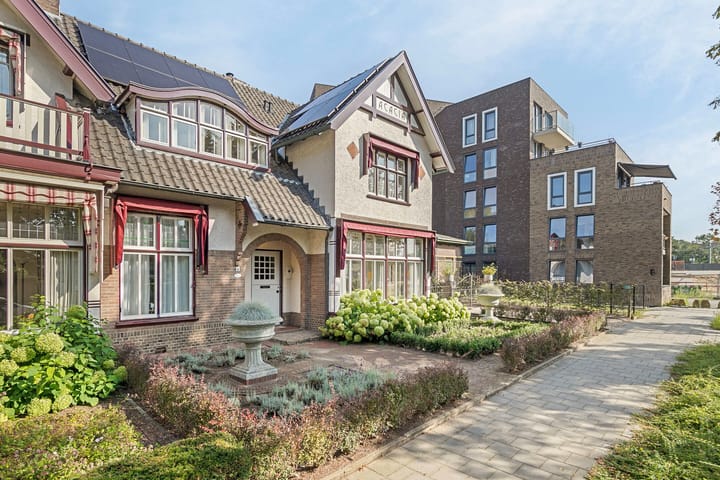 Photo 8 of Oranjelaan 4