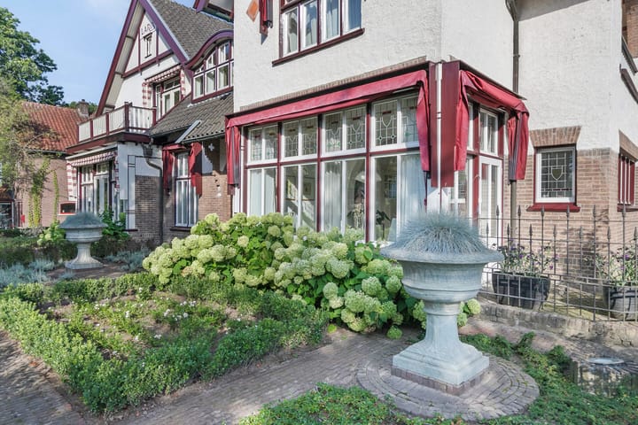 Photo 37 of Oranjelaan 4