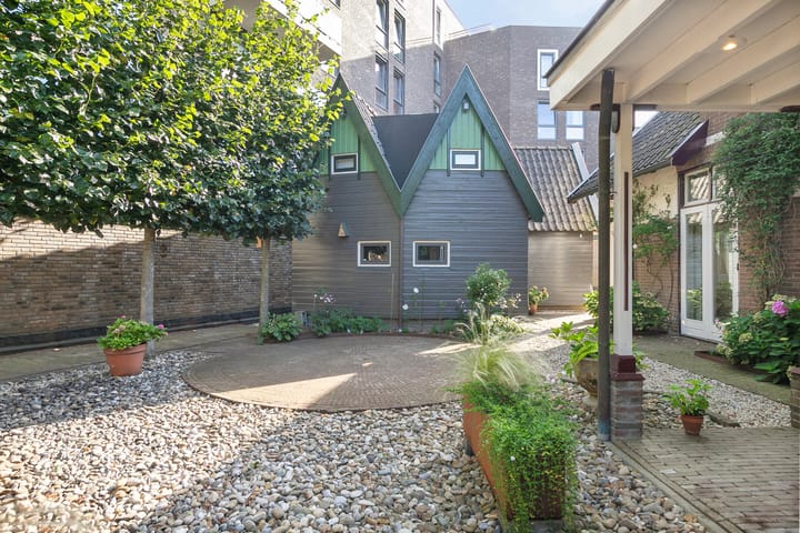 Photo 52 of Oranjelaan 4