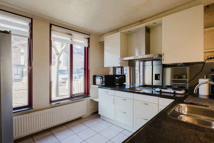 Foto 9 van Mandolinestraat 58