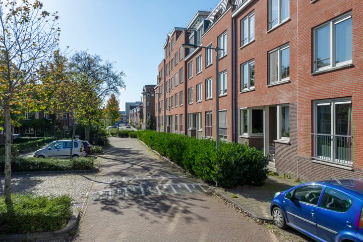 Foto 2 van Willem Barendszstraat 6-D