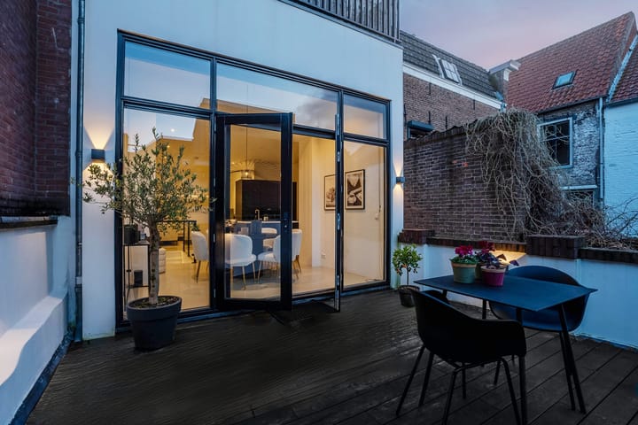 Foto 4 van Helmsteeg 9