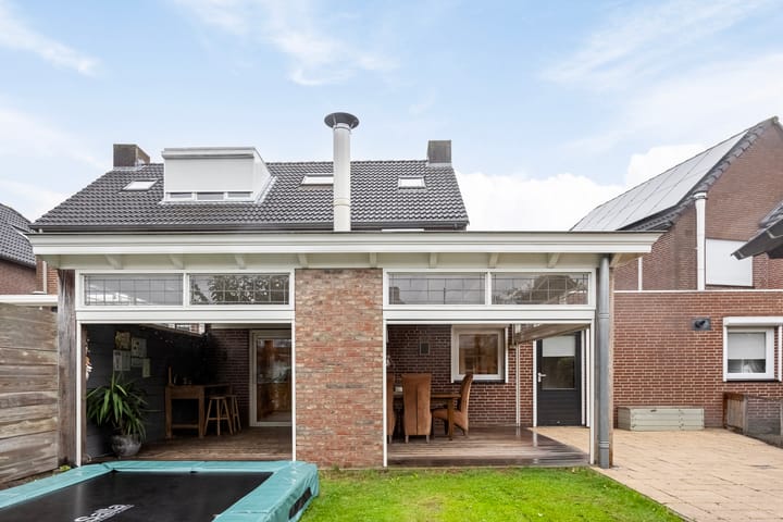 Foto 51 van Pastoor Beltstraat 10