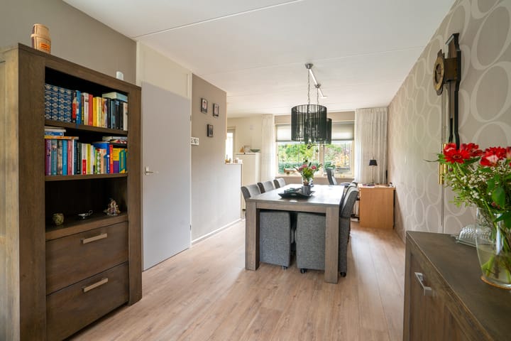 Foto 3 van Valderseweg 65