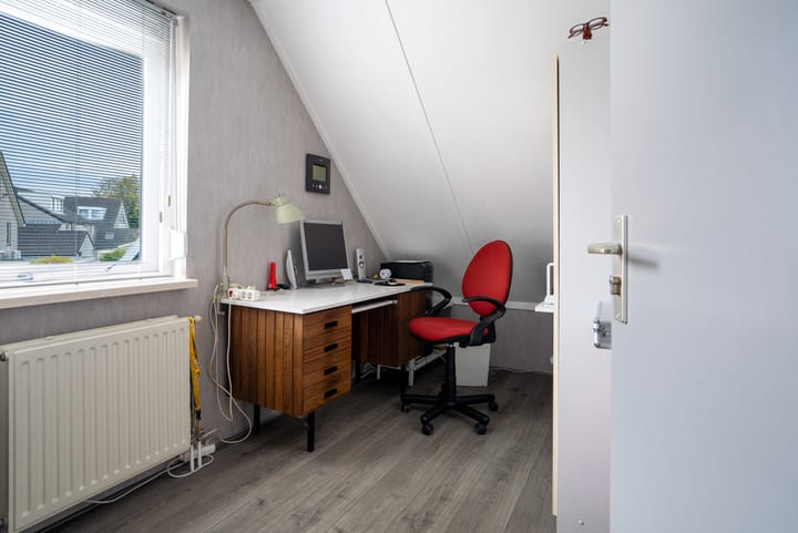 Foto 22 van Valderseweg 65