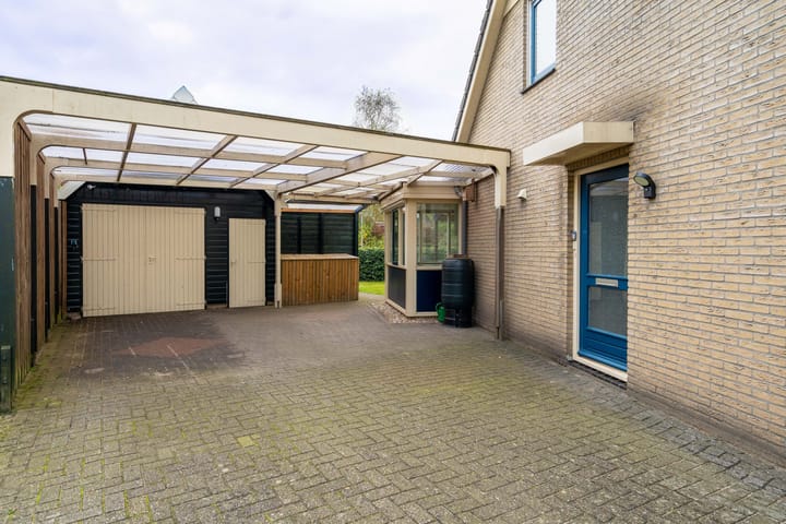 Foto 28 van Valderseweg 65