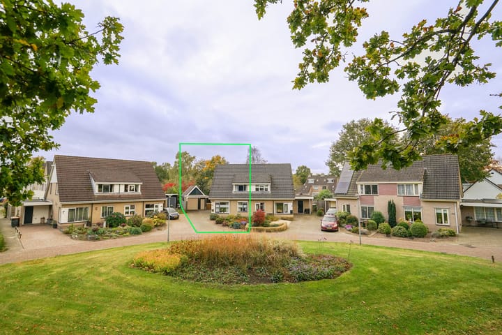 Foto 31 van Valderseweg 65