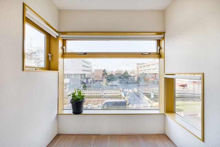 Foto 23 van Bernadottelaan 211