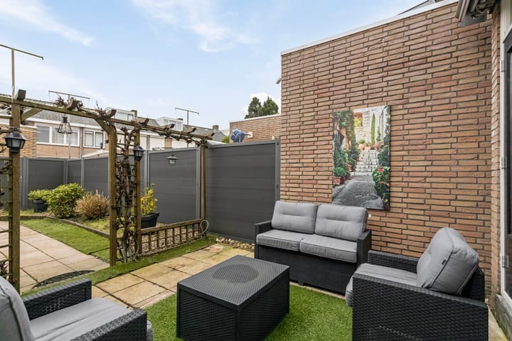 Photo 17 of Anjelierenstraat 31