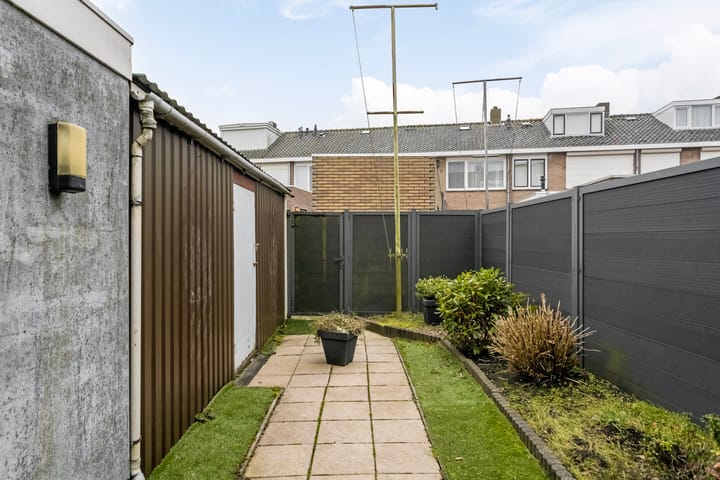 Photo 18 of Anjelierenstraat 31